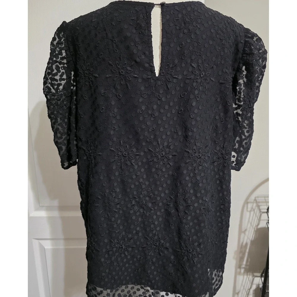 LOFT Blouse Womens L Black Swiss Dot Floral Eyelet Puff Sleeve Keyhole Back Work